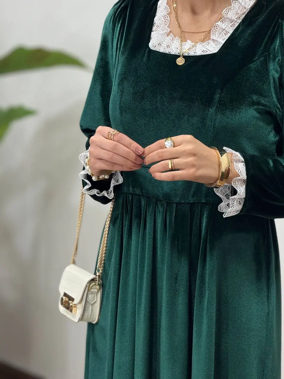 پیراهن مخمل دانتل یلدا